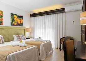 Hotel Jardim 4
