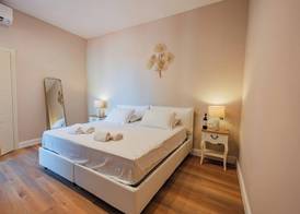 Florence Dome Rooms 4