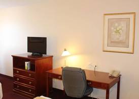 Quality Inn & Suites Edmonton International Airport 5