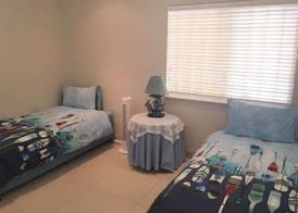 Waterfront Getaway, 2 Bedroom Seaside Bliss 5