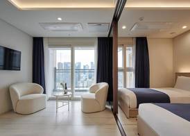 Hotel The Botanik Sewoon Myeongdong 3