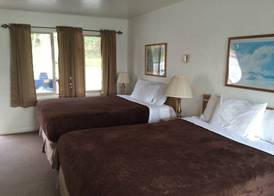 Bay Bridge Motel 4