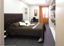 B&B Home 77 4