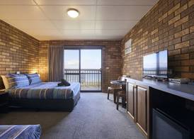 The Waterloo Hotel 5
