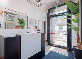 Urban Hotel 2