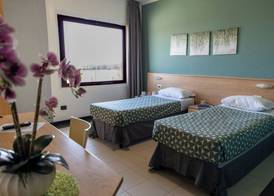 Hotel Ayri 5