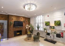 Howard Winchester Hotel 4