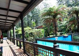 Woodlands Motel 5