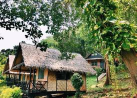 Naiya Beach Bungalow 4