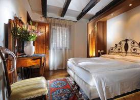 Hotel Flora - By Romanelli Family 5