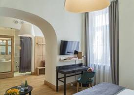 Dome Hotel 4