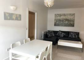 The Eyre Square Townhouse 5