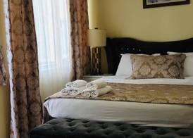 La Mer Boutique Hotel 3