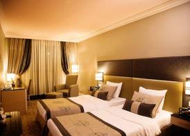 Darkhill Hotel 3