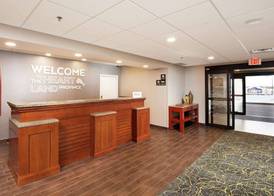 Hampton Inn & Suites Barrie 2