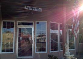 Maple Inn & Suites 5