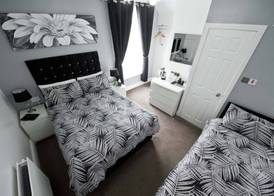 Rossall Guest House -Ideal For Families & Couples 4