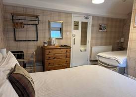 The Raincliffe Hotel 4