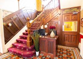 Trivelles Park Hotel 5