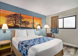 Days Inn by Wyndham Canastota Verona 3