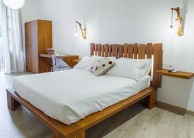 Art Guest House 3