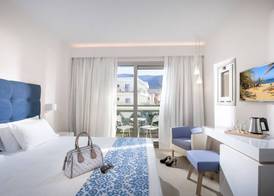 Petra Beach Hotel 4