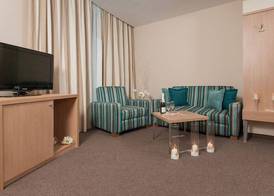 Azalia Beach Hotel Balneo & SPA 4