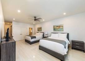 Seascape Grace Bay Hotel & Townhome Villas 3