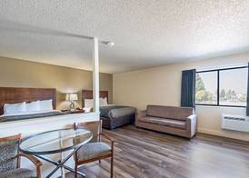 Sutter Inn 3