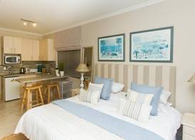 Dolphin Villa 4