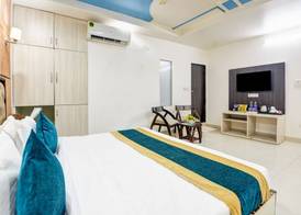 HOTEL AERO HOMESTAY 5