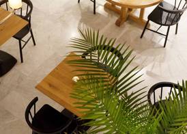 Lily & Bloom Boutique Hotel 4