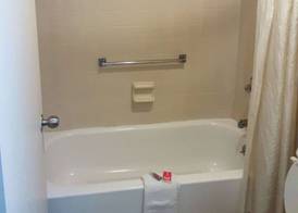 Econo Lodge Inn & Suites Griffin North 5
