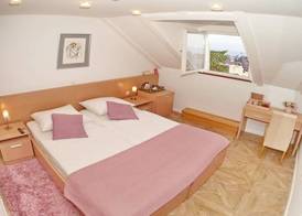 Apartment & Rooms Ivušić 2