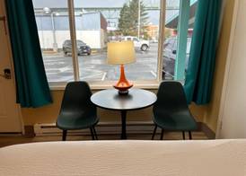 Atomic Motel 5