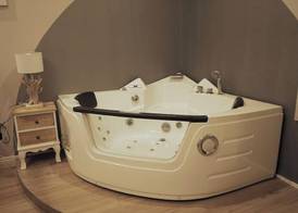 DORIAN GRAY LUXURY SUITE 5