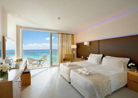 Pernera Beach Hotel 4