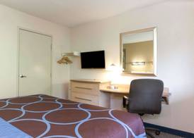 Days Inn by Wyndham Monmouth Junction-S Brunswick-Princeton 4