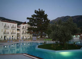 Sunshine Holiday Resort 4