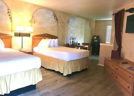 Chardonnay Lodge 4