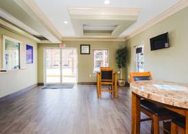 Express Inn Gulf Bank 3
