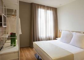 Barcelona Apartment Milà 3