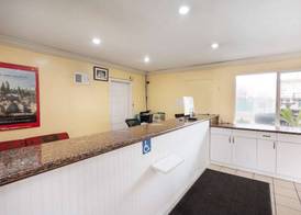 Americas Best Value Inn & Suites Anaheim 3