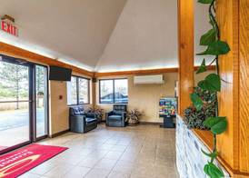 Econo Lodge Cleveland Southeast - Kent 3