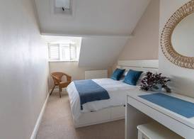 Stowaways Loft 4
