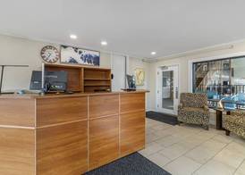 Downtown Dover Inn 4