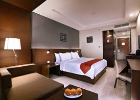 Aston Imperial Bekasi Hotel & Conference Center 3