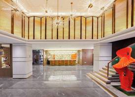 Howard Johnson by Wyndham Life Kunming Guandu Hotel 2