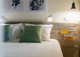 Three House Hotel 4