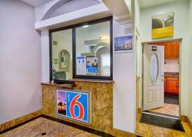 Motel 6 Inglewood, CA 5